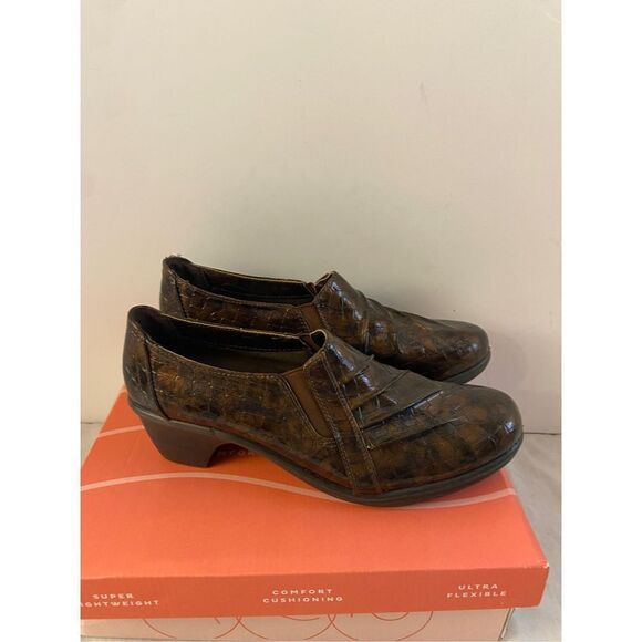Easy Spirit Comfort Wave size 10 Brown Animal print Shoes Elastic band stretch - Picture 1 of 5